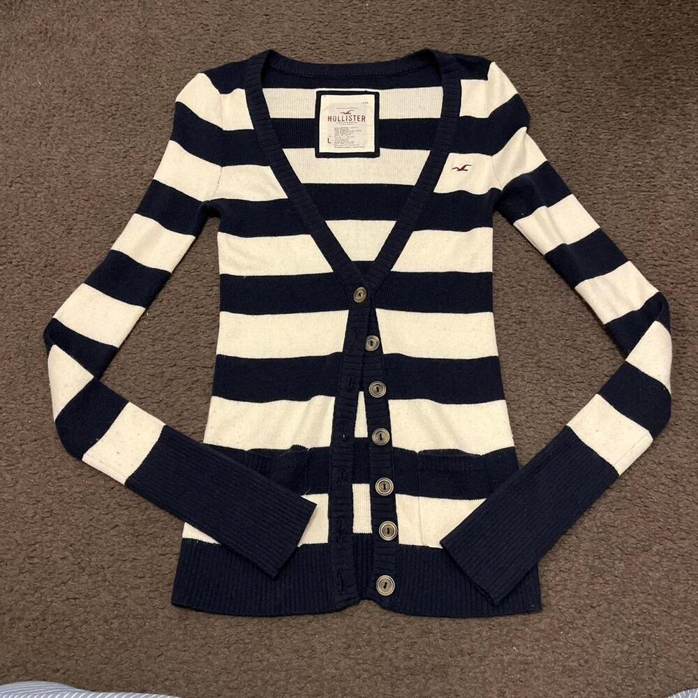 Y2K Hollister Striped Cardigan - Picture 2 of 5